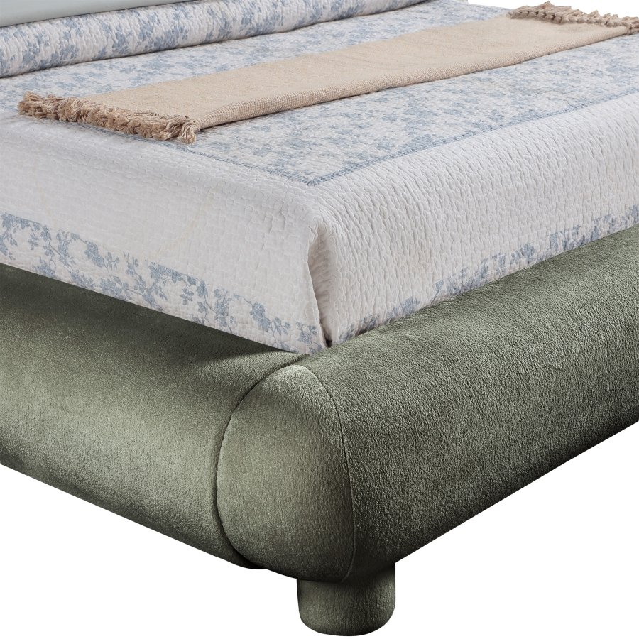 Blair Chenille Fabric Upholstered Bed - Image 6