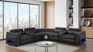 NOVA SECTIONAL WITH 1 CONSOLE (READING LIGHT) - BLACK