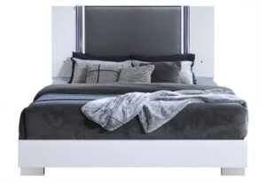 YLIME SMOOTH WHITE KING BED WITH LED FULLY SLATTED