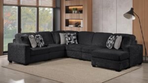 MAXWELL SECTIONAL IN BLACK