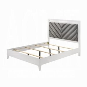 Chelsie EK Bed
